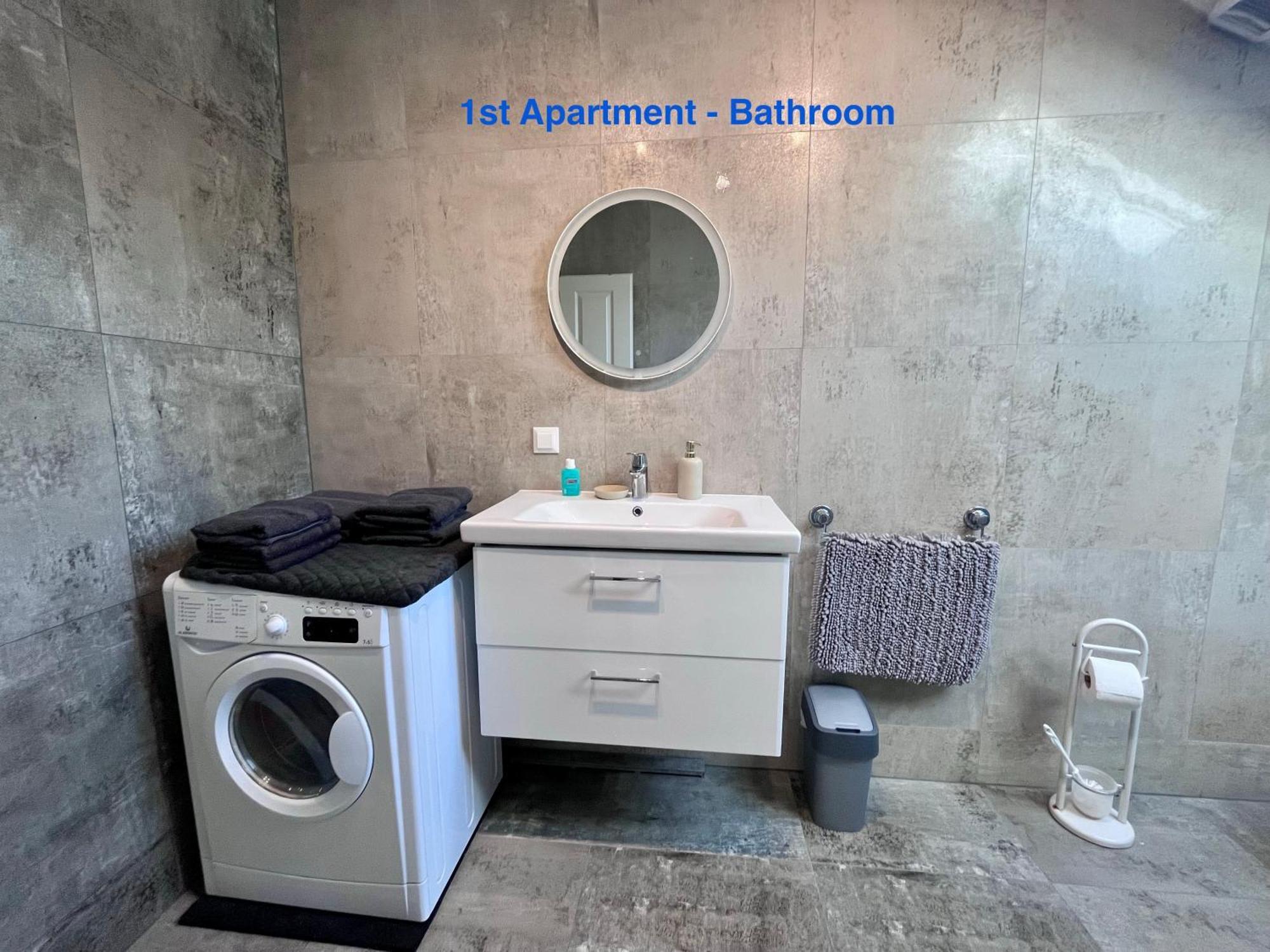 Cozy Apartment Near Vienna Airport Швехат Екстериор снимка