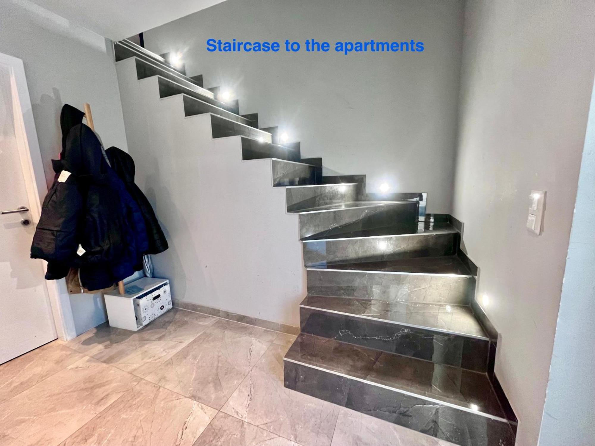 Cozy Apartment Near Vienna Airport Швехат Екстериор снимка