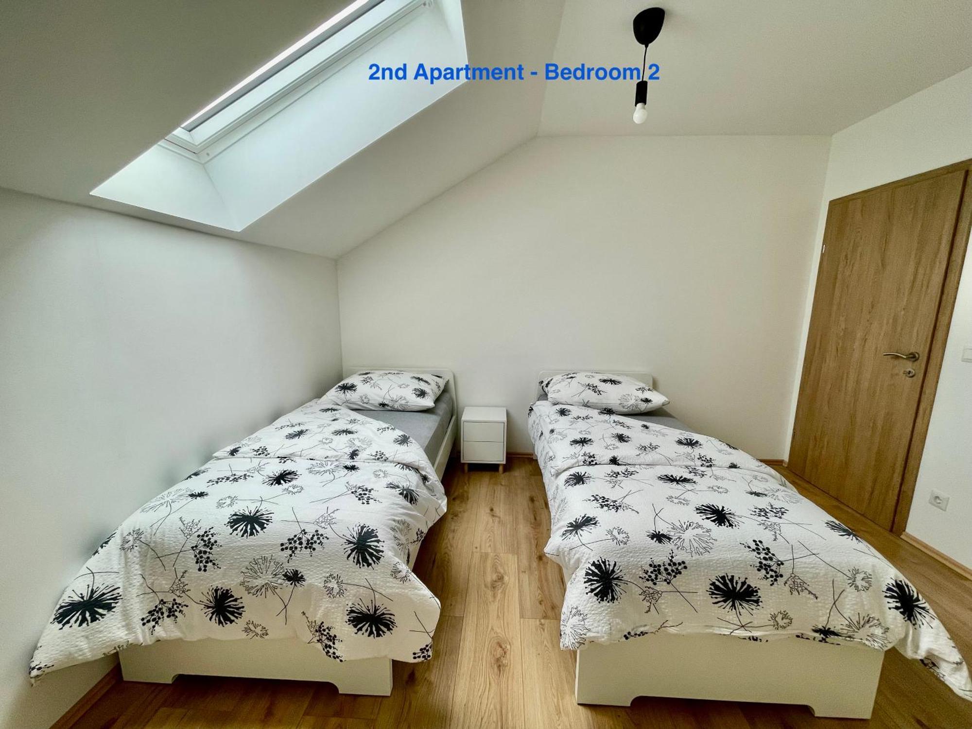 Cozy Apartment Near Vienna Airport Швехат Екстериор снимка